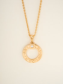 Bulgari logo engraved necklace logo letters on round pendant -0065  