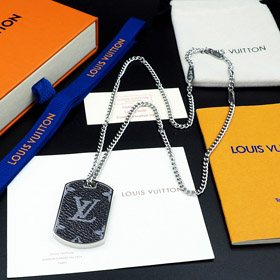 Louis Vuitton LV Military Letter Necklace-0501  