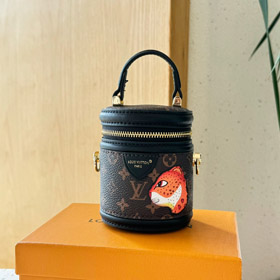 Louis Vuitton LV Mini Fortune Bucket Crossbody Bag-0522  